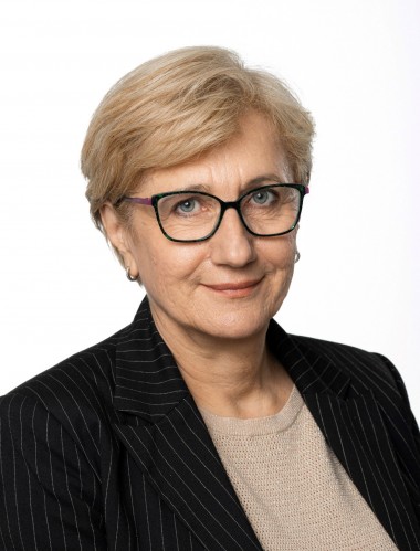 Ksenija Simnovec Portret strokovne direktorice Ksenija Simnovec